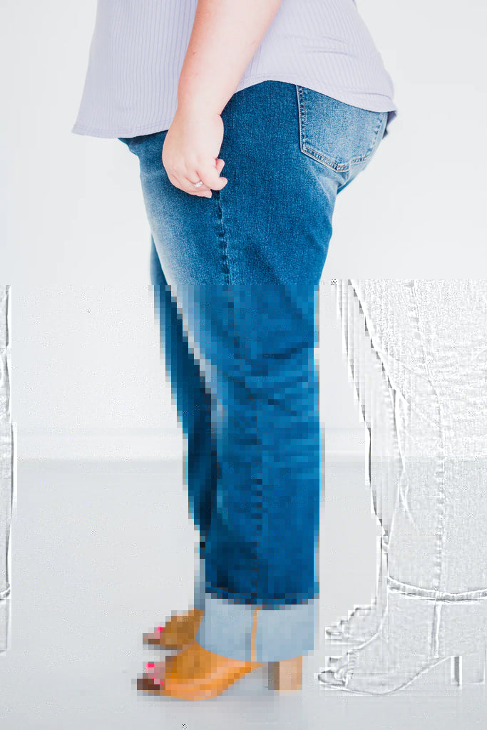 Non Distressed Straight Leg Boyfriend Jeans | newcondosarlington